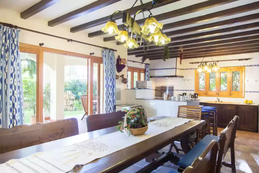 Holiday rentals in Villa esperanza, Platja de Muro
