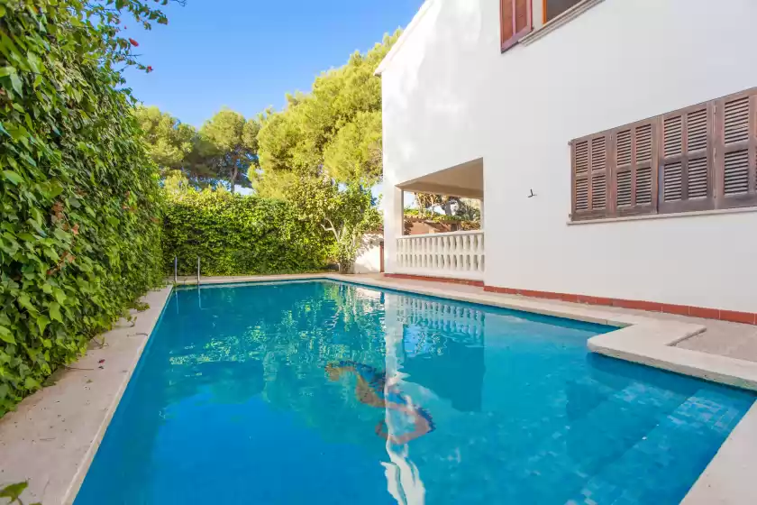 Holiday rentals in Villa esperanza