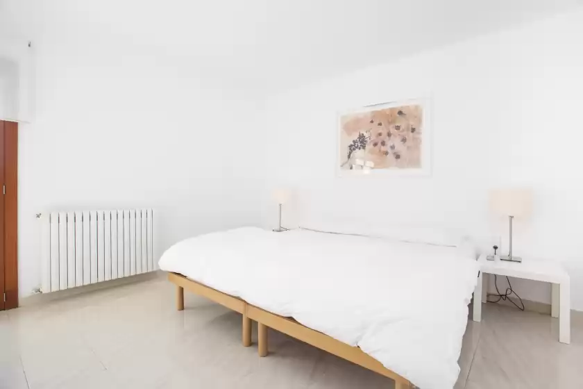 Holiday rentals in Es garrover, Cala Millor