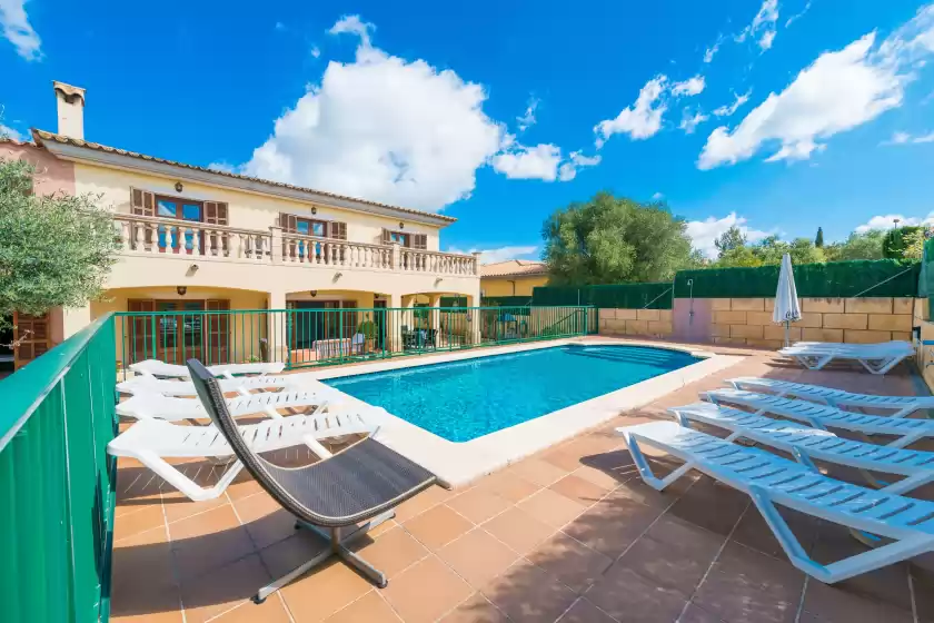 Ferienhaus auf Can bumbori