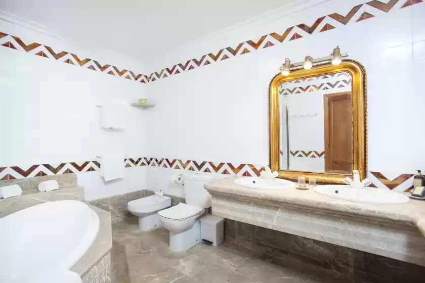 Holiday rentals in Ram de mar, Font de sa Cala