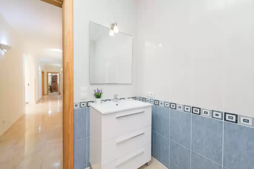 Holiday rentals in Can molina, Cala Anguila-Cala Mendia