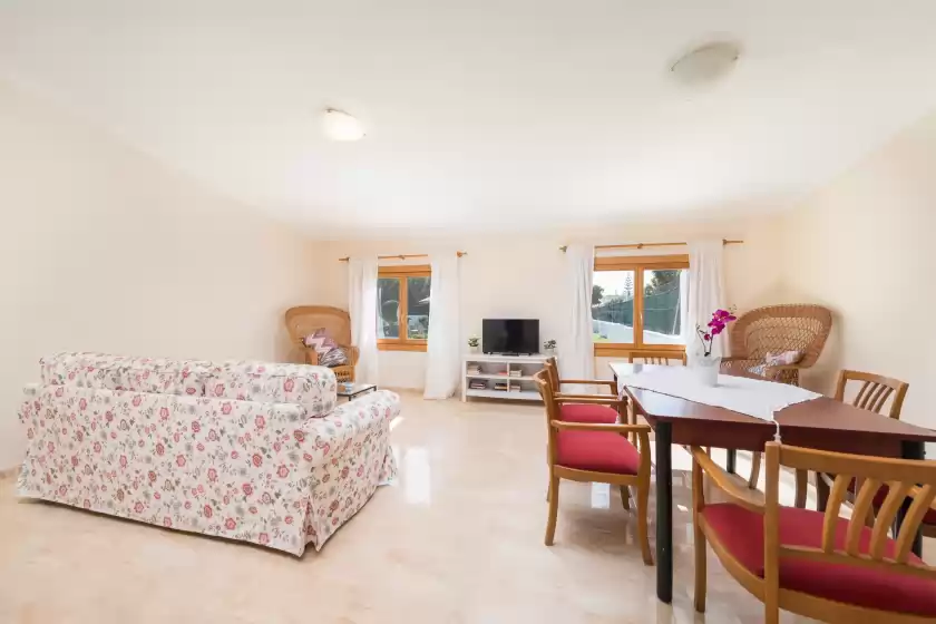 Holiday rentals in Can molina, Cala Anguila-Cala Mendia