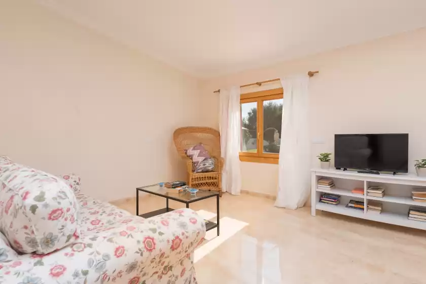 Holiday rentals in Can molina, Cala Anguila-Cala Mendia