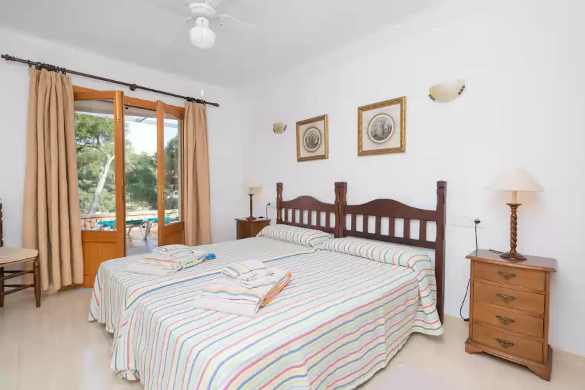 Holiday rentals in Sa trona, Cala Santanyí