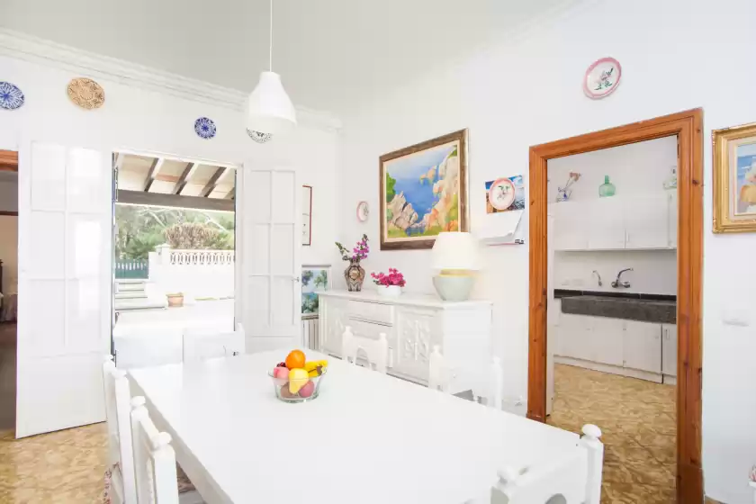 Holiday rentals in Oblades, es Carregador