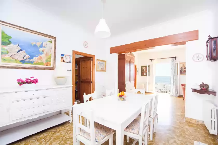 Holiday rentals in Oblades, es Carregador