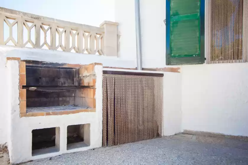 Holiday rentals in Oblades, es Carregador