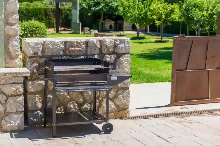 Holiday rentals in Can deu petit, Inca