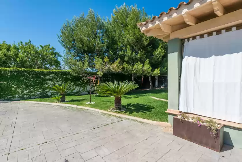 Holiday rentals in Can deu petit, Inca