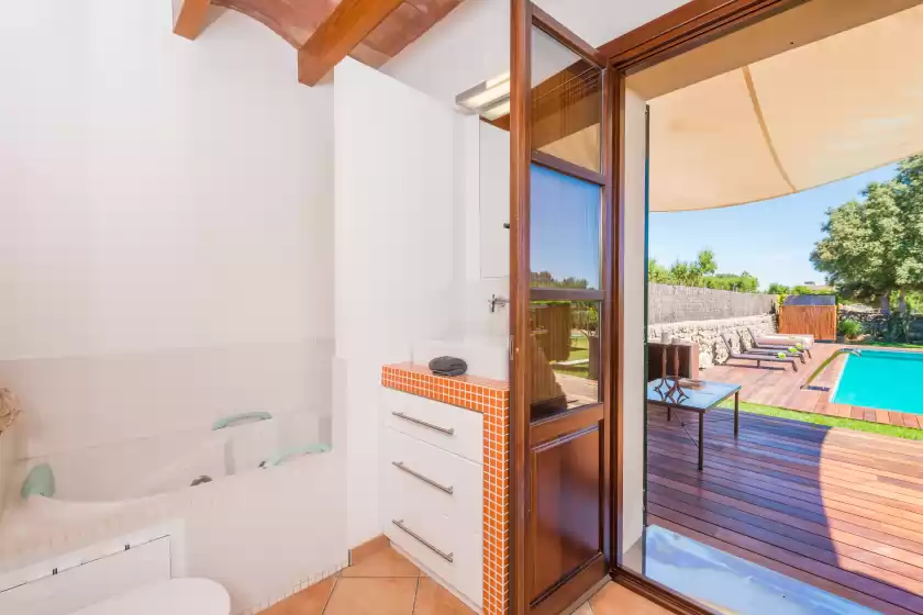 Holiday rentals in Can deu petit, Inca