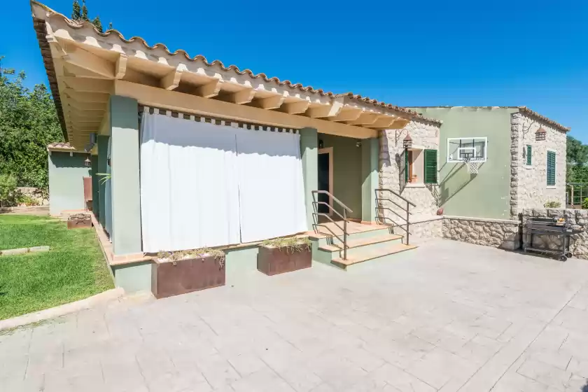 Holiday rentals in Can deu petit, Inca