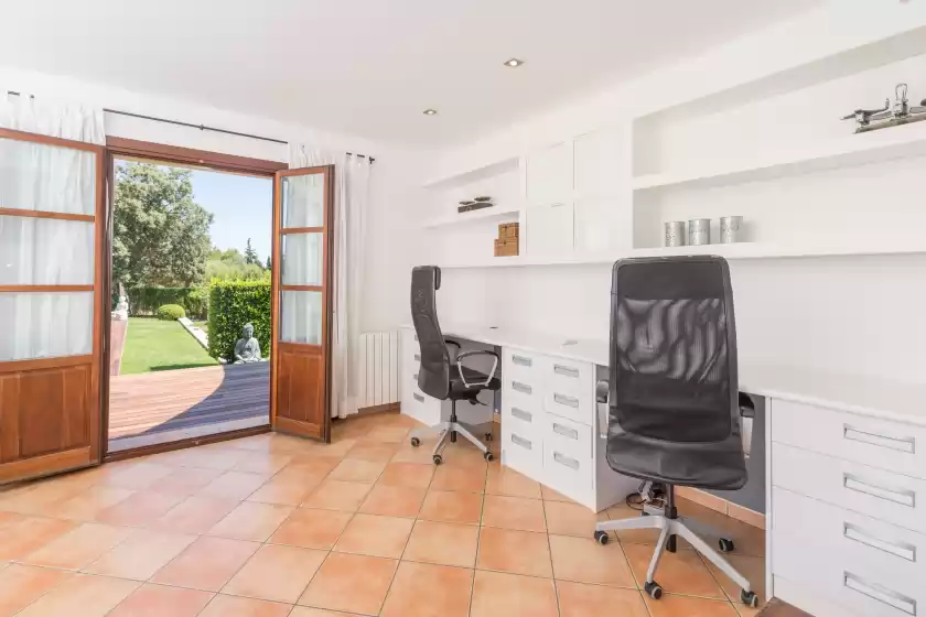 Holiday rentals in Can deu petit, Inca