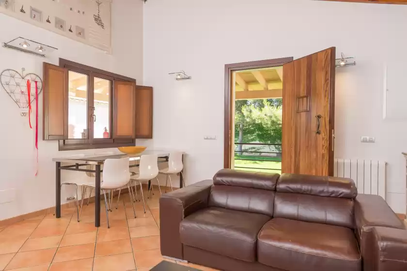 Holiday rentals in Can deu petit, Inca
