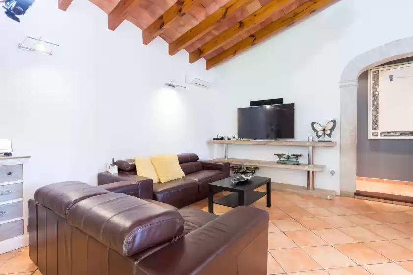 Holiday rentals in Can deu petit, Inca