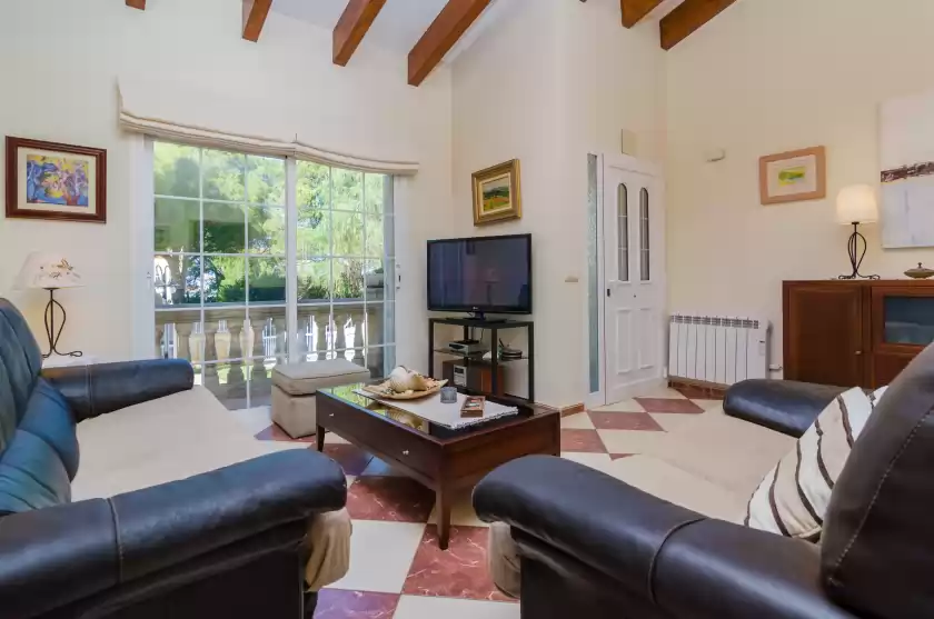 Ferienhaus auf Tamarell, Urbanització Montfarrutx