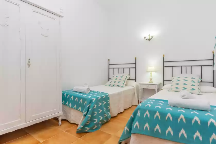 Holiday rentals in Son obra nou, Porreres