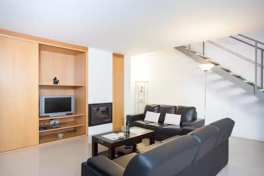 Holiday rentals in Can modern, Sa Pobla