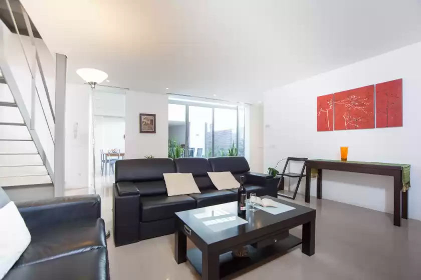 Holiday rentals in Can modern, Sa Pobla