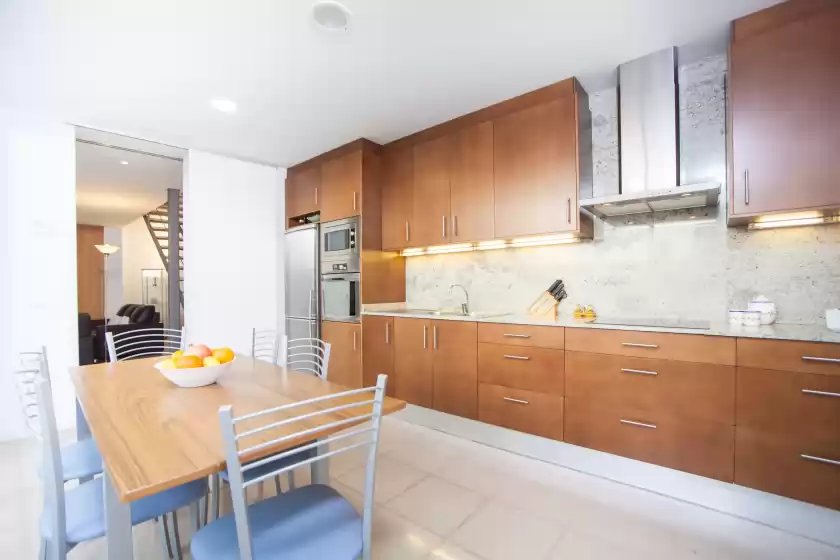 Holiday rentals in Can modern, Sa Pobla