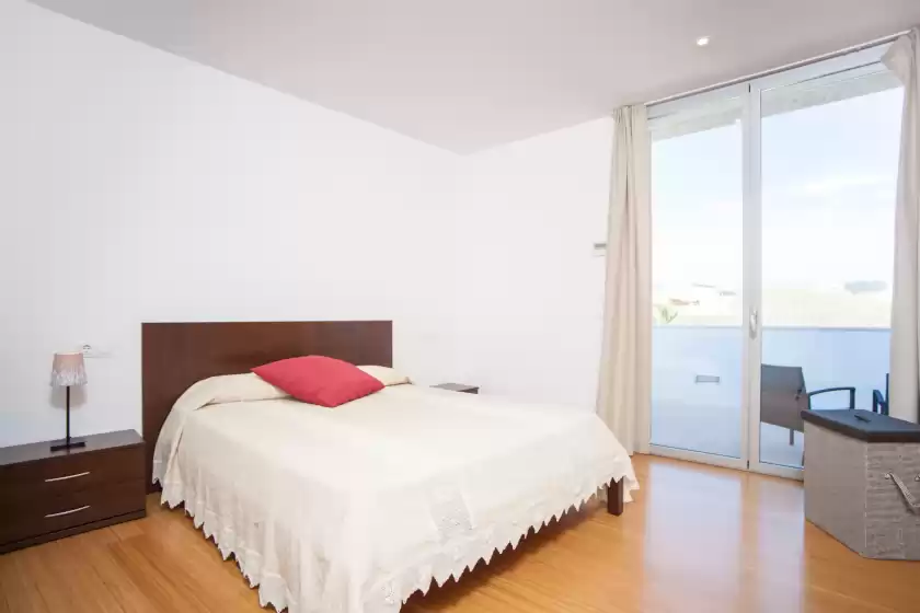 Holiday rentals in Can modern, Sa Pobla