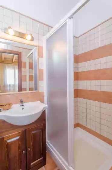 Holiday rentals in Sa torre nova, s'Illot