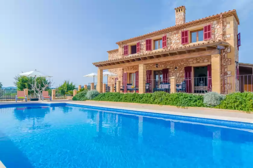 Holiday rentals in Sa torre nova