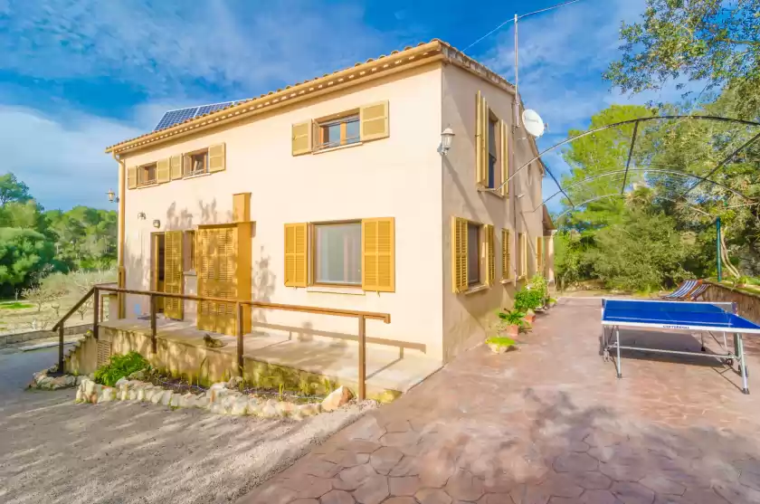 Holiday rentals in Es riquers (des pinar), Porreres