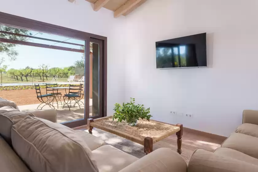 Holiday rentals in Finca sarbosar, Santa María del Camí