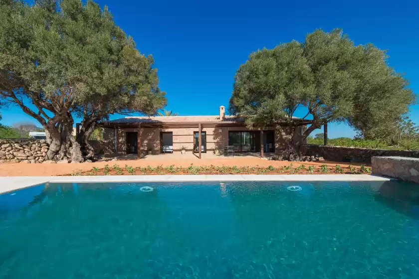 Holiday rentals in Finca sarbosar, Santa María del Camí