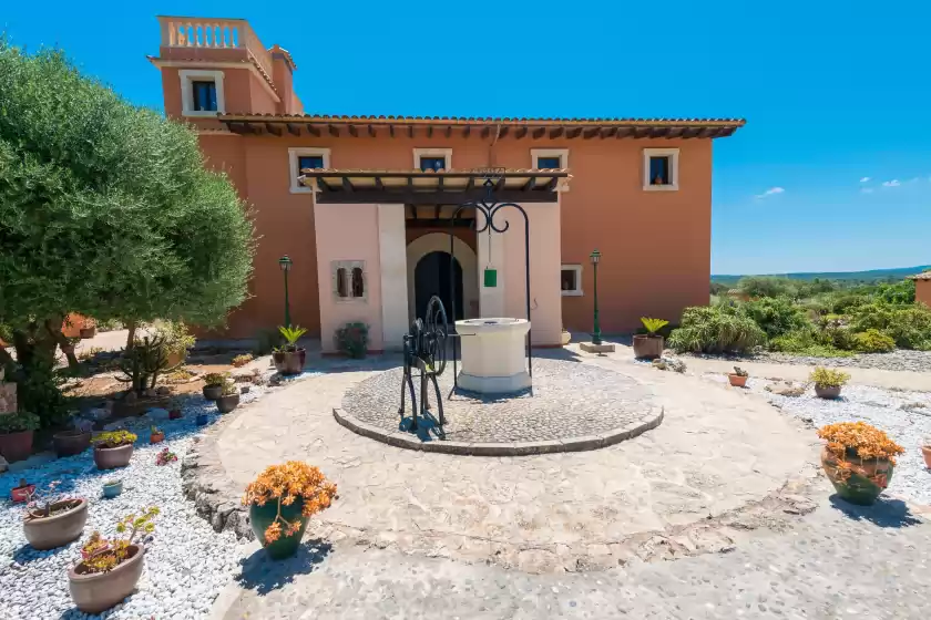 Holiday rentals in Birkadem, Santa Margalida