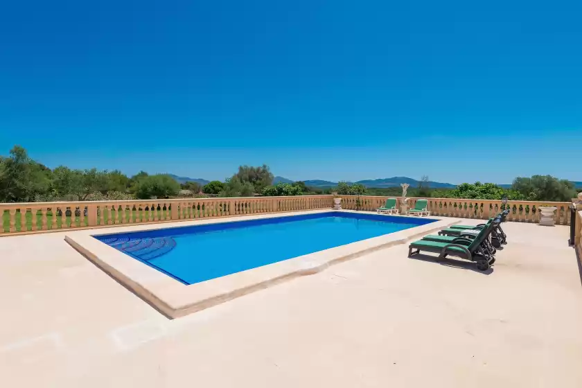 Holiday rentals in Birkadem, Santa Margalida