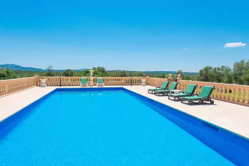 Holiday rentals in Birkadem, Santa Margalida