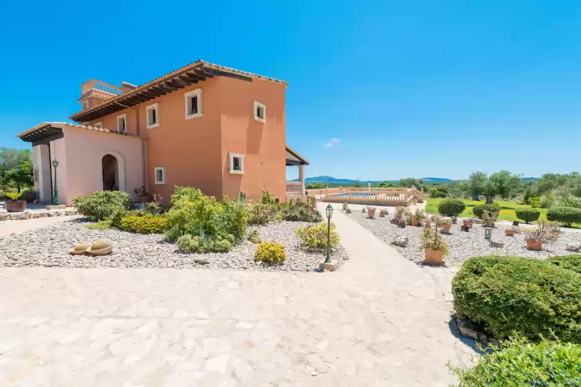 Holiday rentals in Birkadem, Santa Margalida