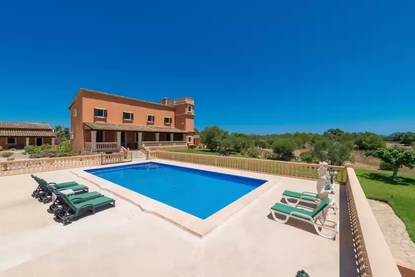 Holiday rentals in Birkadem, Santa Margalida