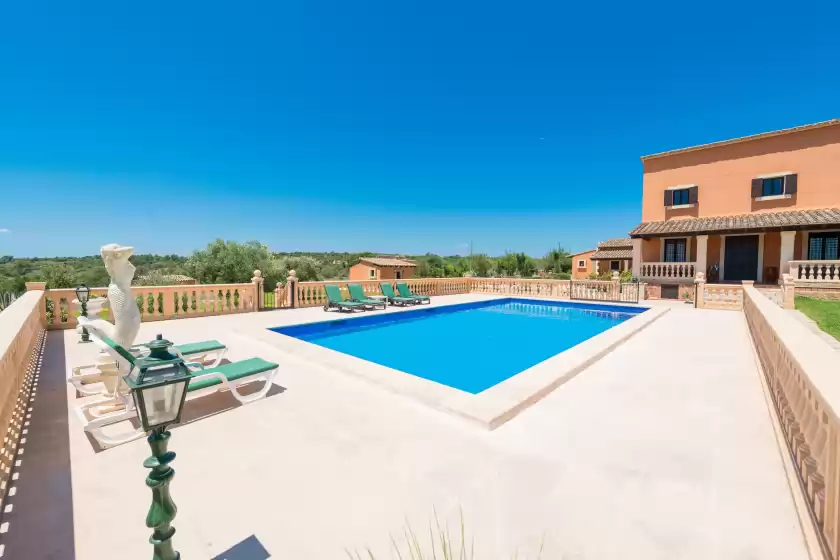 Holiday rentals in Birkadem, Santa Margalida