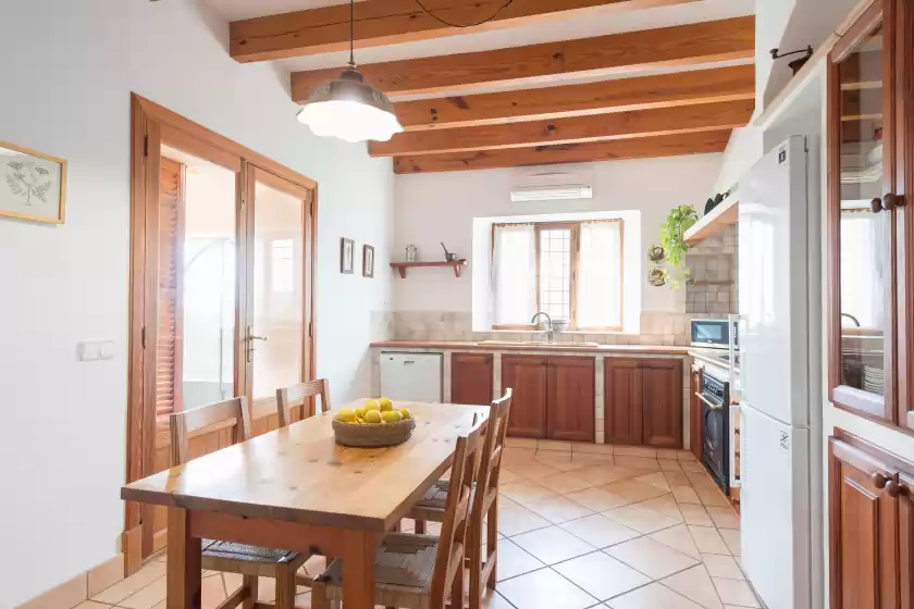 Holiday rentals in Es moli de salqueria, ses Alqueries
