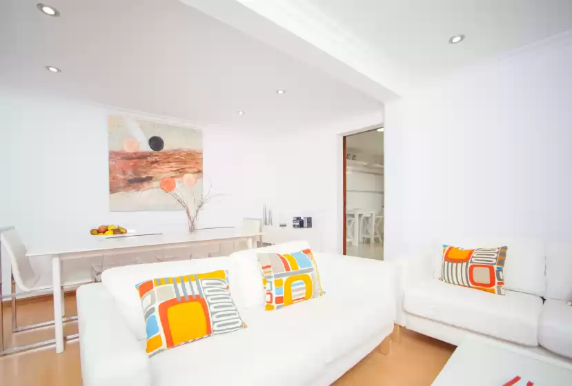 Holiday rentals in Somereta