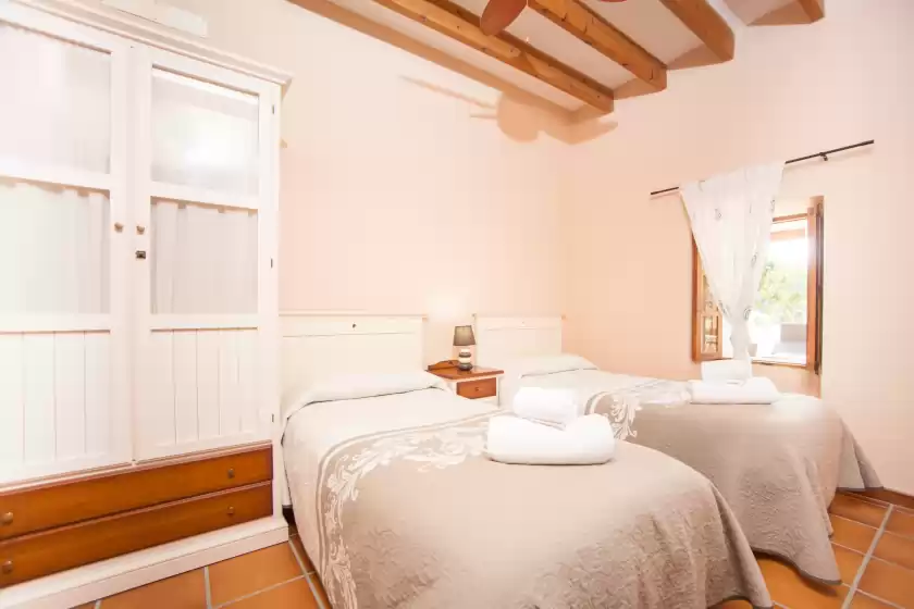 Holiday rentals in Son nadal, Costitx