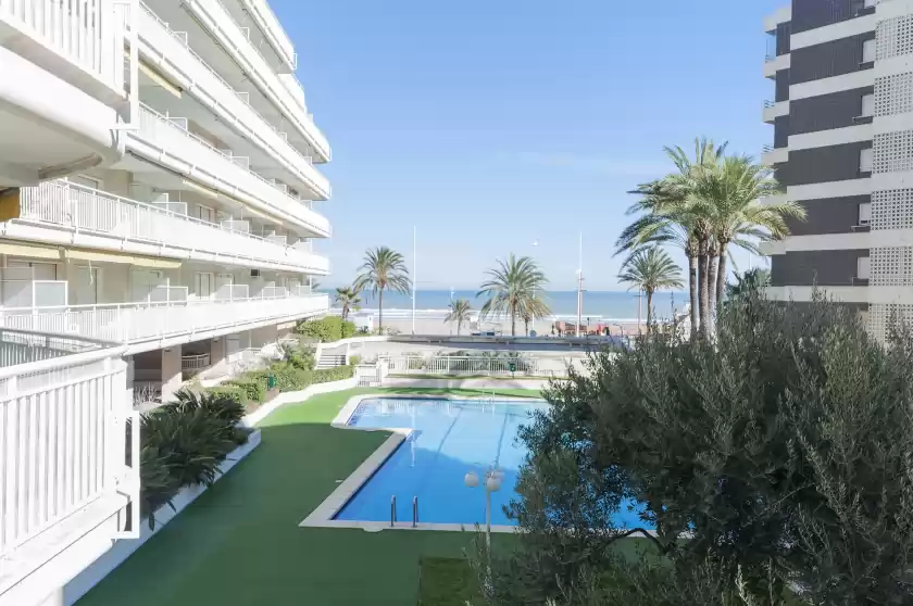 Holiday rentals in Azabache, Grau i Platja