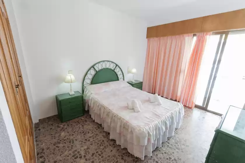 Holiday rentals in Azabache, Grau i Platja