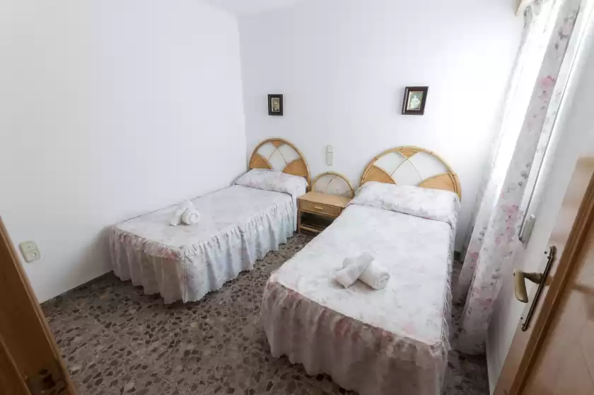 Holiday rentals in Azabache, Grau i Platja