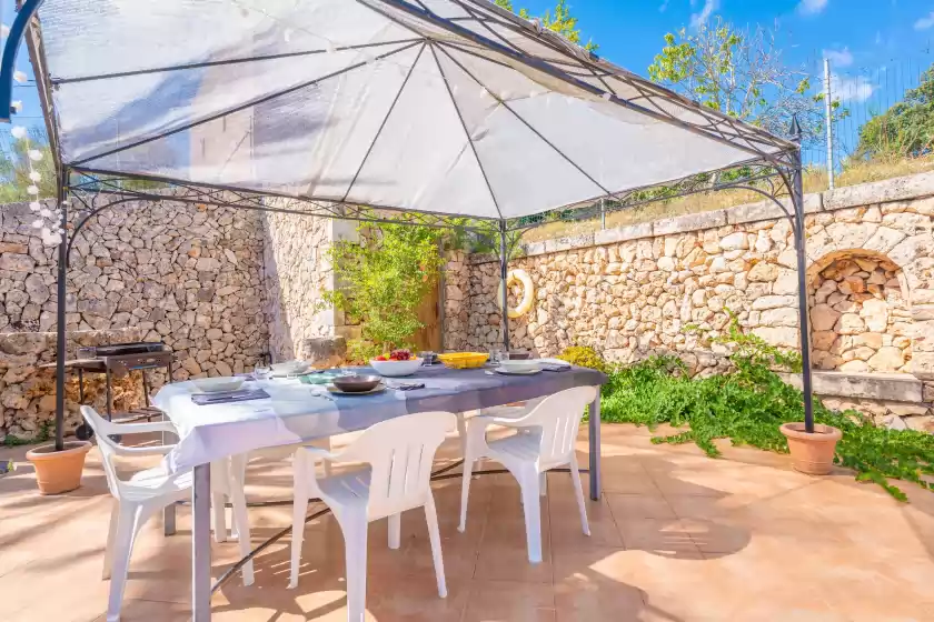 Holiday rentals in Can kalet, Costitx