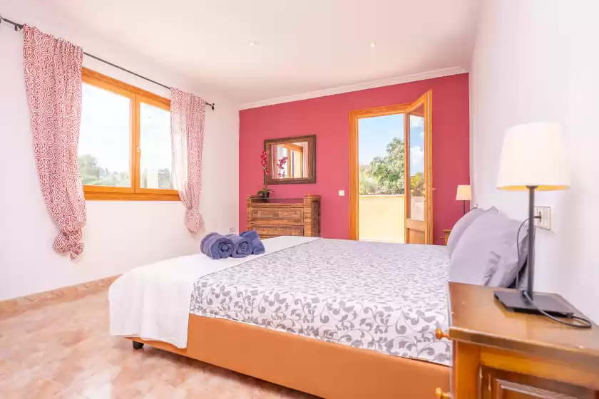 Holiday rentals in Can kalet, Costitx