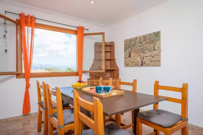 Holiday rentals in Can kalet, Costitx