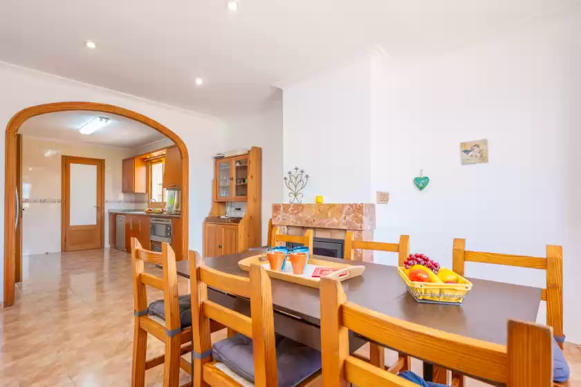 Holiday rentals in Can kalet, Costitx
