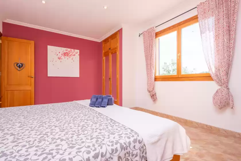 Holiday rentals in Can kalet, Costitx