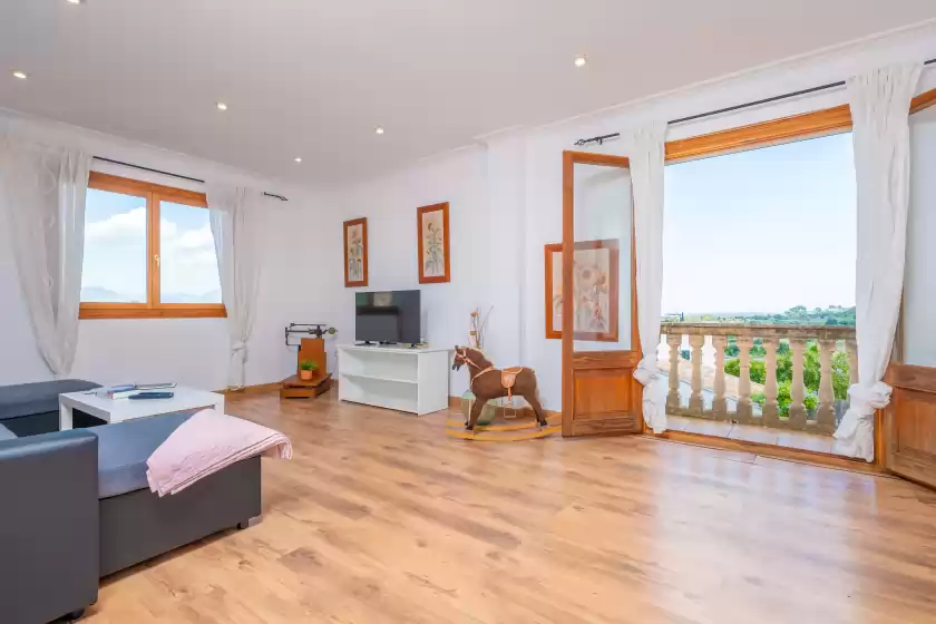 Holiday rentals in Can kalet, Costitx
