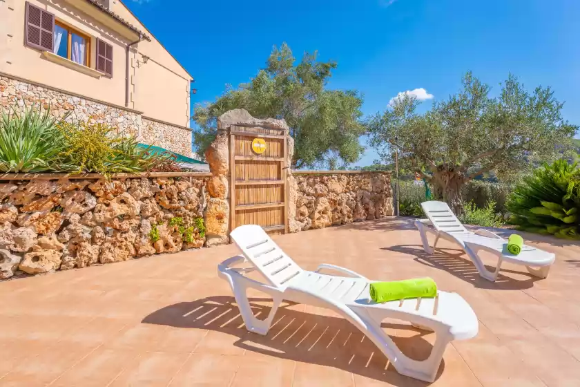 Holiday rentals in Can kalet, Costitx