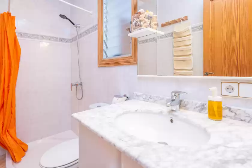 Holiday rentals in Can kalet, Costitx